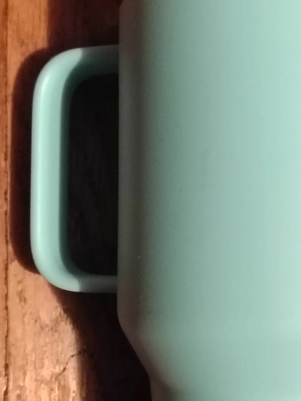 Yeti 35oz  Rambler Travel Mug in Seafoam  with Handle And Straw